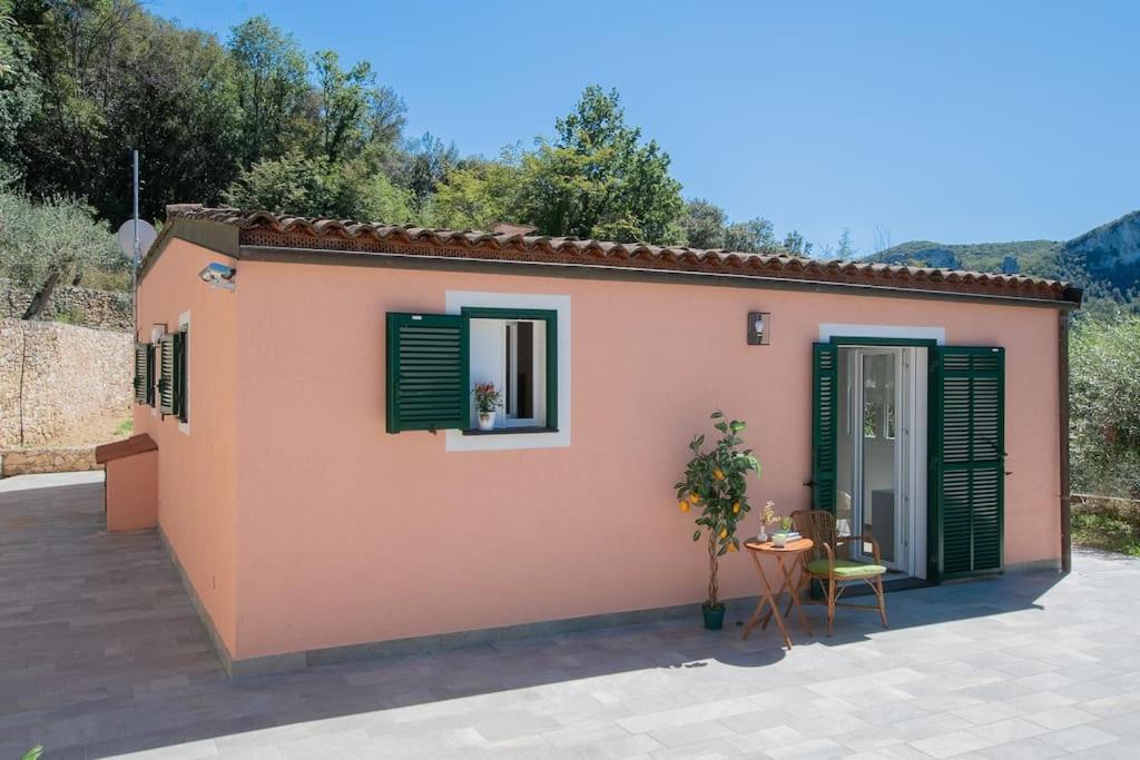 Casetta Di Monte Cucco Orco Feglino Exterior foto